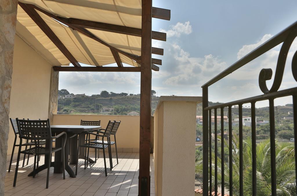 Residence Valentina Balestrate Exterior foto